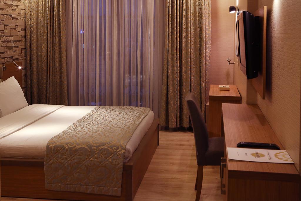 Imperial Park Hotel İzmit Rum bild
