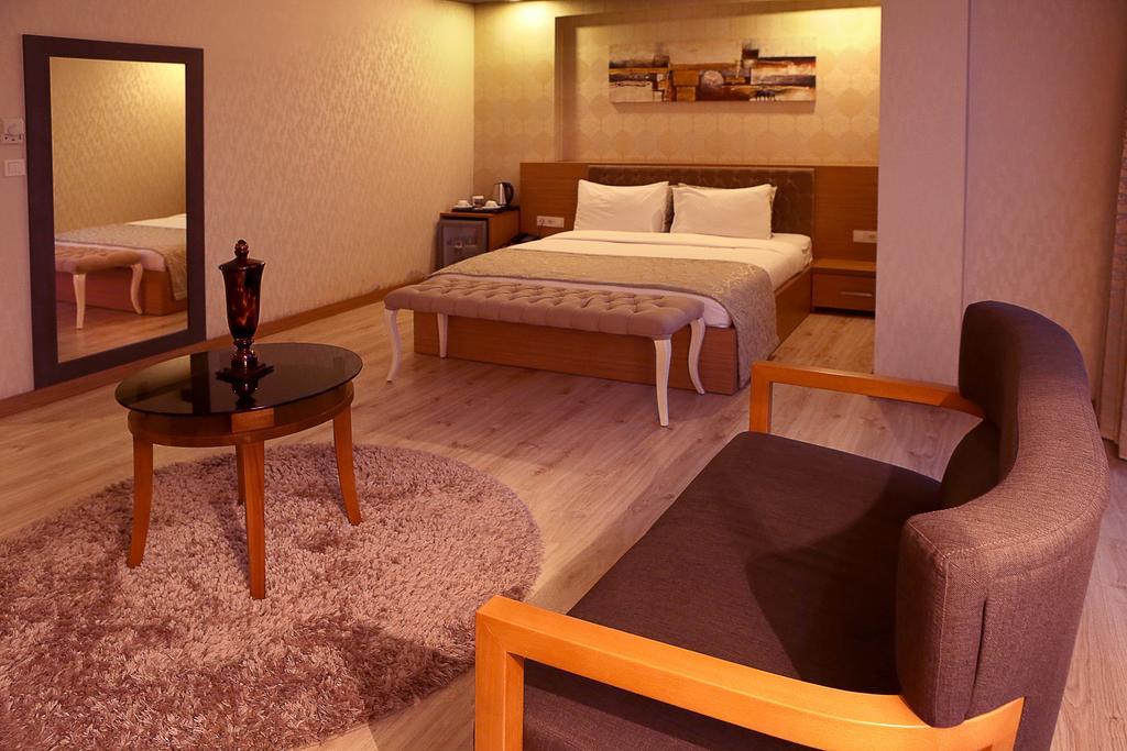 Imperial Park Hotel İzmit Rum bild