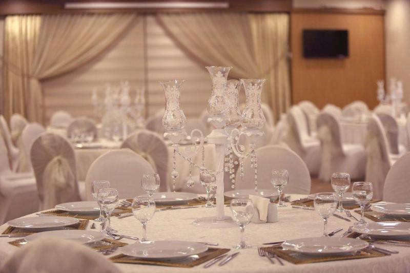 Imperial Park Hotel İzmit Exteriör bild