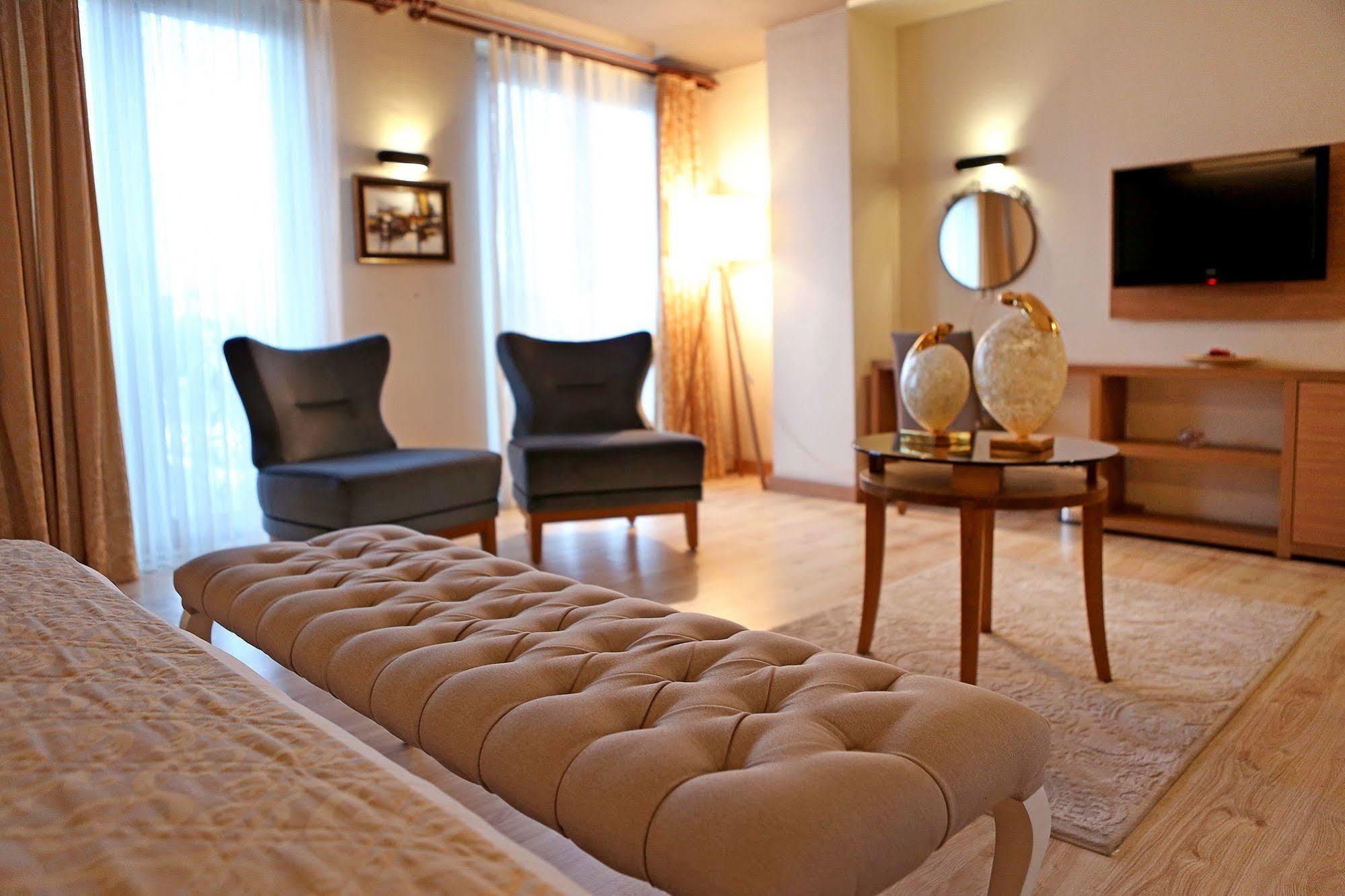 Imperial Park Hotel İzmit Exteriör bild